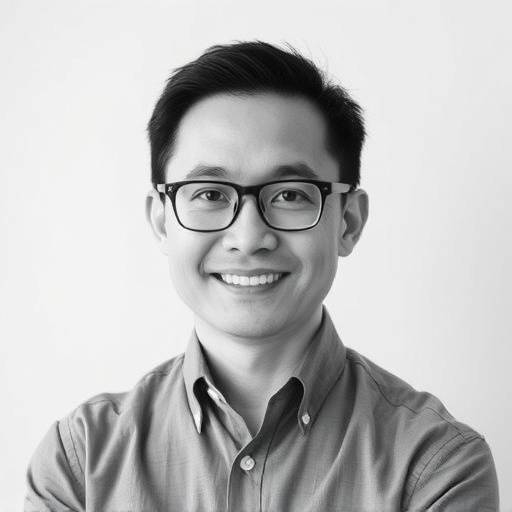Portrait of David Lee, Head of Design at CloudNine Comforts